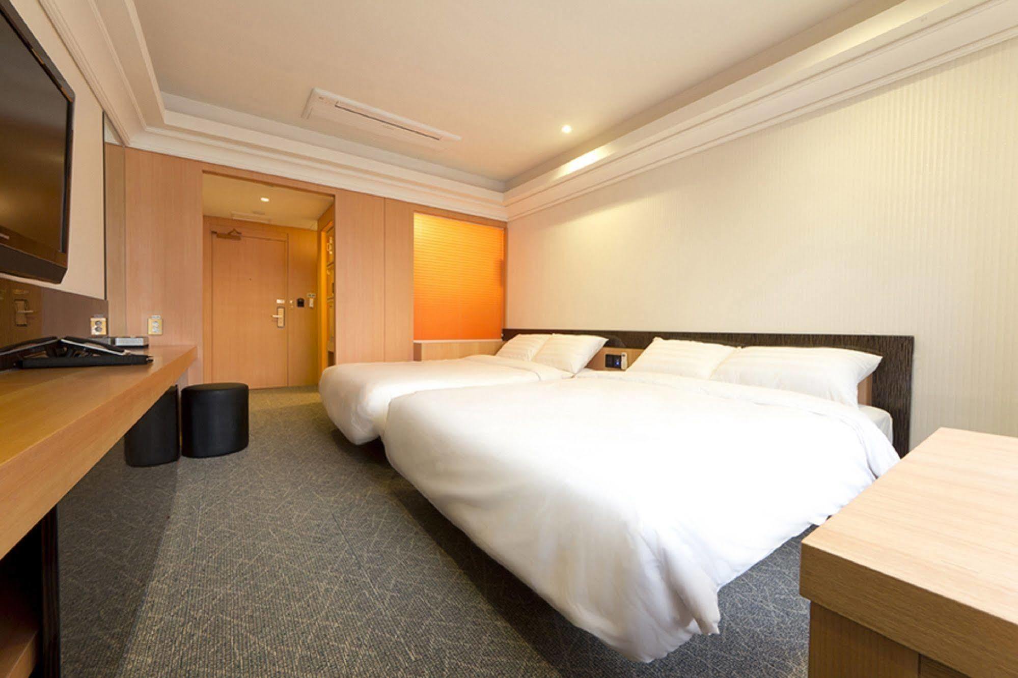 Centro Hotel Сеул Екстериор снимка